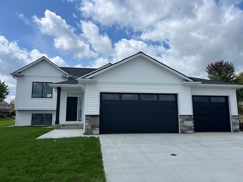 6119 Cody Lane Nw, Rochester, MN, 55901 | Card Image