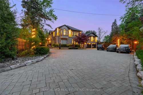 1540 Mississauga Rd, Mississauga, ON, L5H2K1 | Card Image