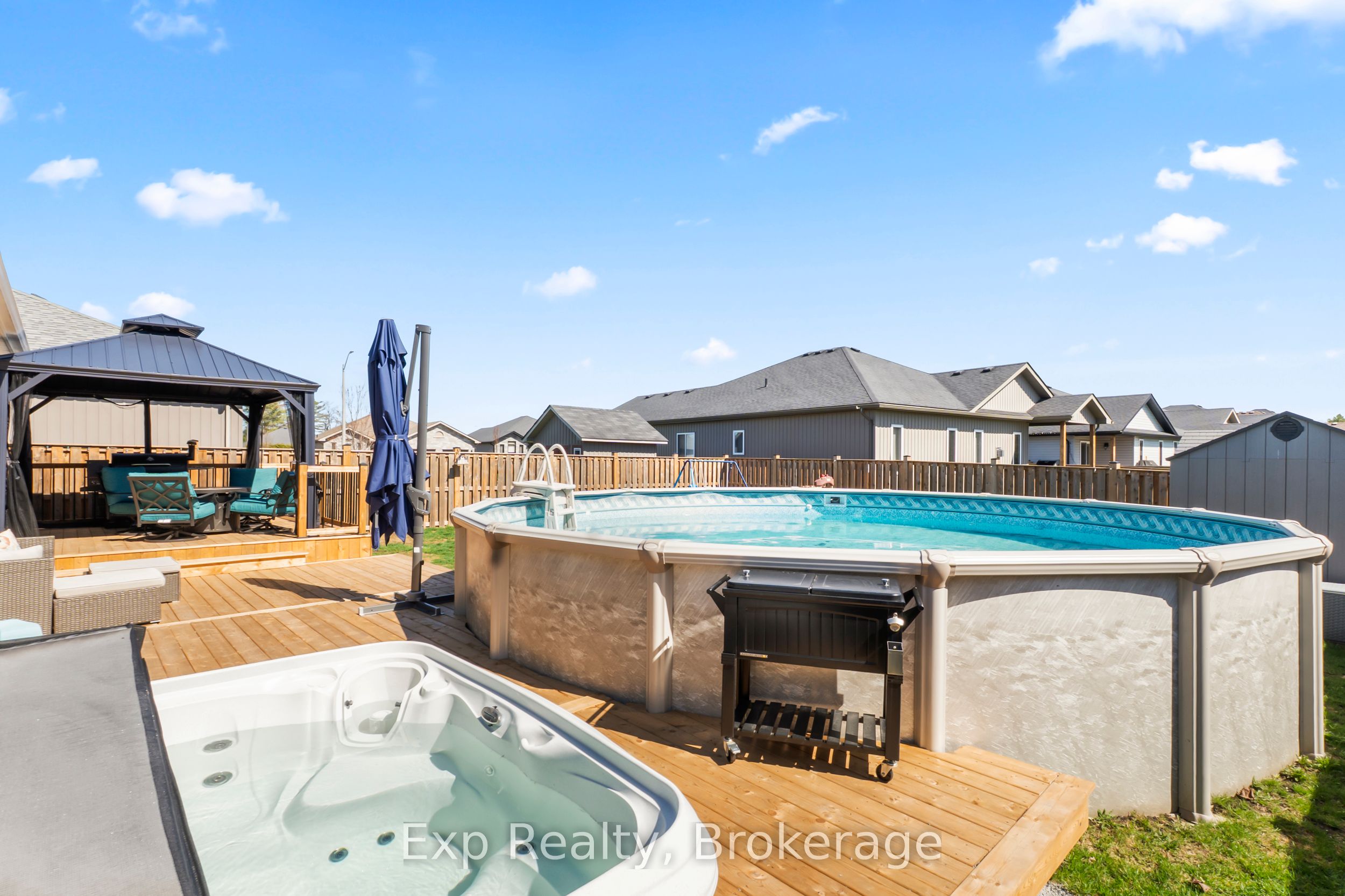 Residential in Quinte West 3