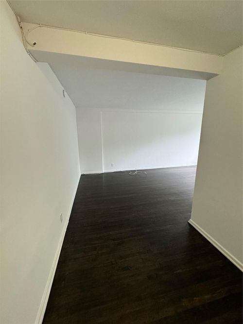 apt-4f-59 Old Mamaroneck Rd, White Plains, NY, 10605-1915 | Card Image