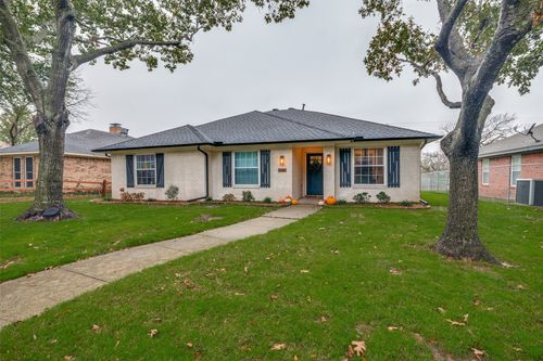 708 Stoneybrook Dr, Wylie, TX, 75098-4050 | Card Image