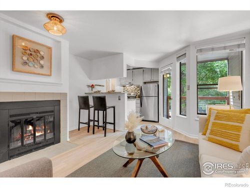 apt-7-910 Portland Pl, Boulder, CO, 80304-3367 | Card Image