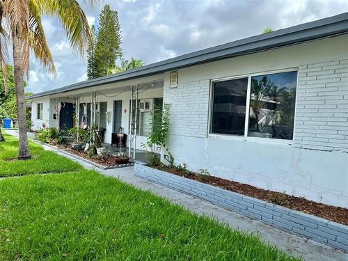 1-5-1721 Ne 9th Street, Fort Lauderdale, FL, 33304 | Card Image
