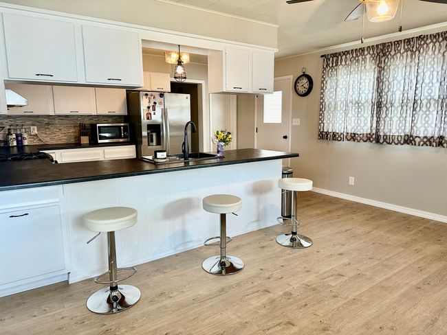 823 Poplar St, House other with 3 bedrooms, 1 bathrooms and 2 parking in Ottawa IL | Image 6