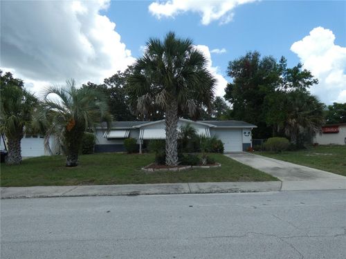 5248 Ironwood Ln, NEW PORT RICHEY, FL, 34653-4727 | Card Image