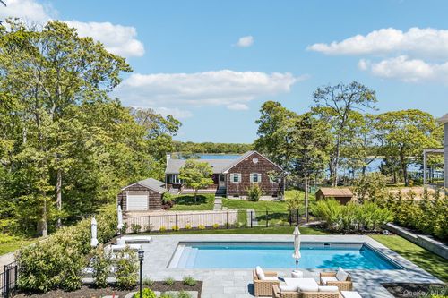580 Broadwaters Rd, Cutchogue, NY, 11935-2789 | Card Image