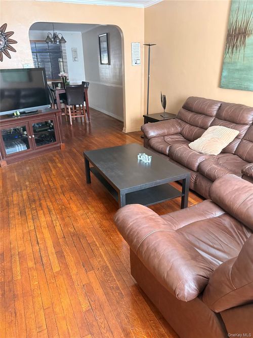 10217 183rd Pl, Hollis, NY, 11423-3101 | Card Image