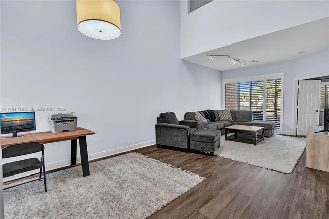 APT-3 - 23140 Island Vw, Townhouse with 3 bedrooms, 3 bathrooms and null parking in Boca Raton FL | Image 9