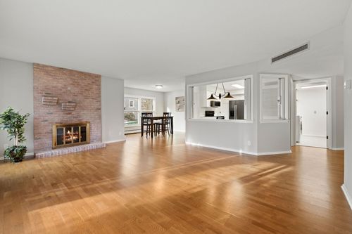 115-3030 Saint Albans Mill Rd, Minnetonka, MN, 55305-3991 | Card Image