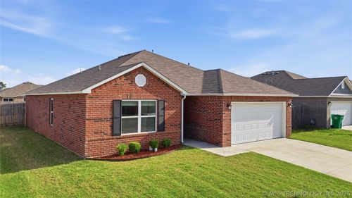 8501 E 162nd Street, Bixby, OK, 74008 | Card Image