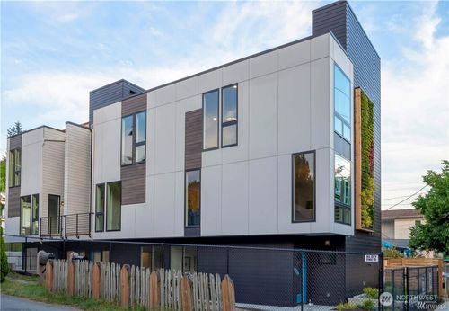 a-7424 Rainier Ave S, Seattle, WA, 98118-3946 | Card Image