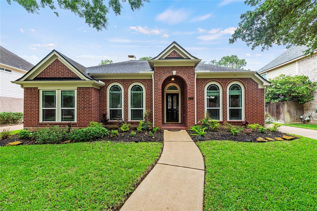 1710 Barrington Hills Lane, For Sale in Katy Zoocasa