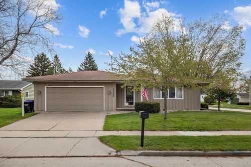 3300 N Rankin Street, APPLETON, WI, 54911 | Card Image