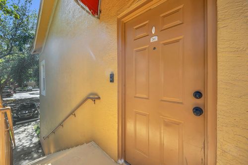 apt-207-4241 San Marino Blvd, West Palm Beach, FL, 33409-7796 | Card Image