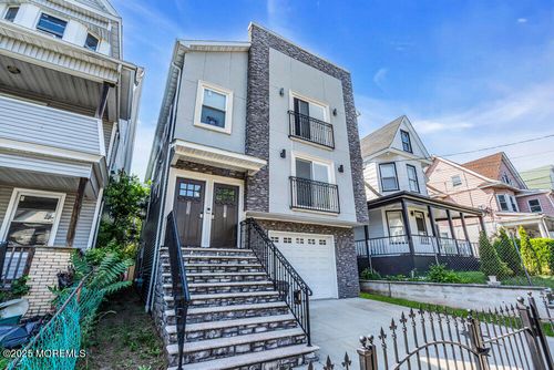 901903 S 16th St, Newark, NJ, 07108-3849 | Card Image