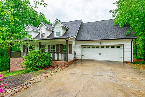 330 Battlefield Cir, Ringgold, GA, 30736-5111 | Card Image