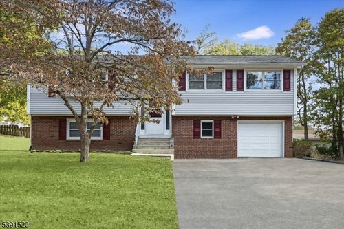 145 Schwarz Blvd, Lake Hopatcong, NJ, 07849-1621 | Card Image