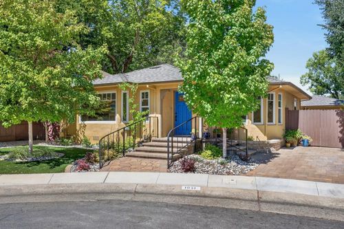 1031 9th Ave, Sacramento, CA, 95818-4059 | Card Image