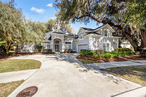 7146 35th Ave, GAINESVILLE, FL, 32608-2795 | Card Image