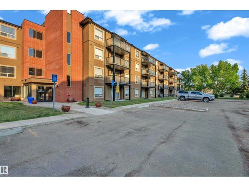 305-13907 136 St Nw, Edmonton, AB, T6V1Y5 | Card Image