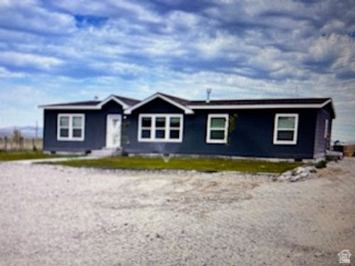 23711 W 12500 S, Malad City, ID, 83252 | Card Image