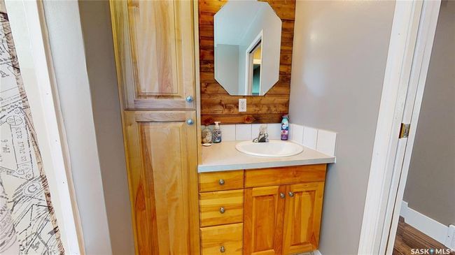 308 Cypress St, House other with 5 bedrooms, 2 bathrooms and 3 parking in Maple Creek SK | Image 30