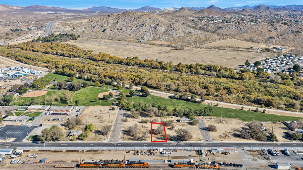Land in Victorville 5