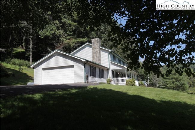 581 N Fork New River Rd, House other with 4 bedrooms, 3 bathrooms and null parking in Lansing NC | Image 8