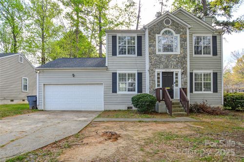 6020 Running Deer Rd, Charlotte, NC, 28214-2210 | Card Image