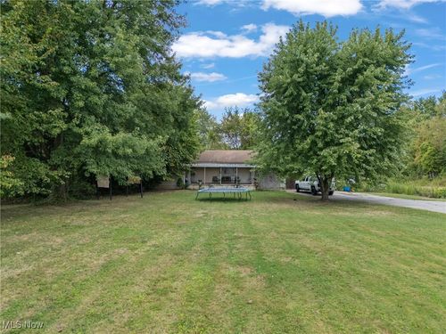 3984 Warren Ravenna Rd, Newton Falls, OH, 44444-8786 | Card Image