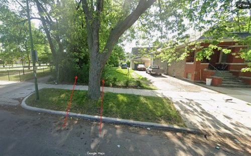 8315 S Essex Ave, Chicago, IL, 60617-1925 | Card Image
