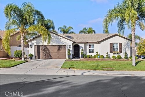  Poppy Court, Perris, CA, 92571 | Card Image