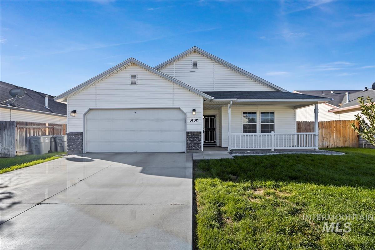 Village Green St, Caldwell, ID 83605