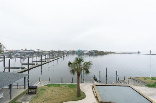 207-580 Pleasure Island Boulevard, Port Arthur, TX, 77640 | Card Image