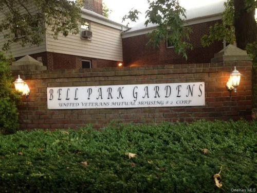 2-217-11 73rd Ave, Oakland Gardens, NY, 11364-2900 | Card Image