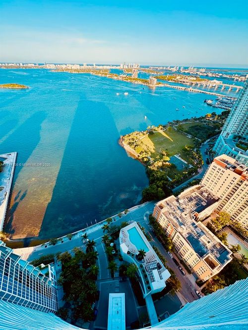 apt-3706-2020 N Bayshore Dr, Miami, FL, 33137-5177 | Card Image