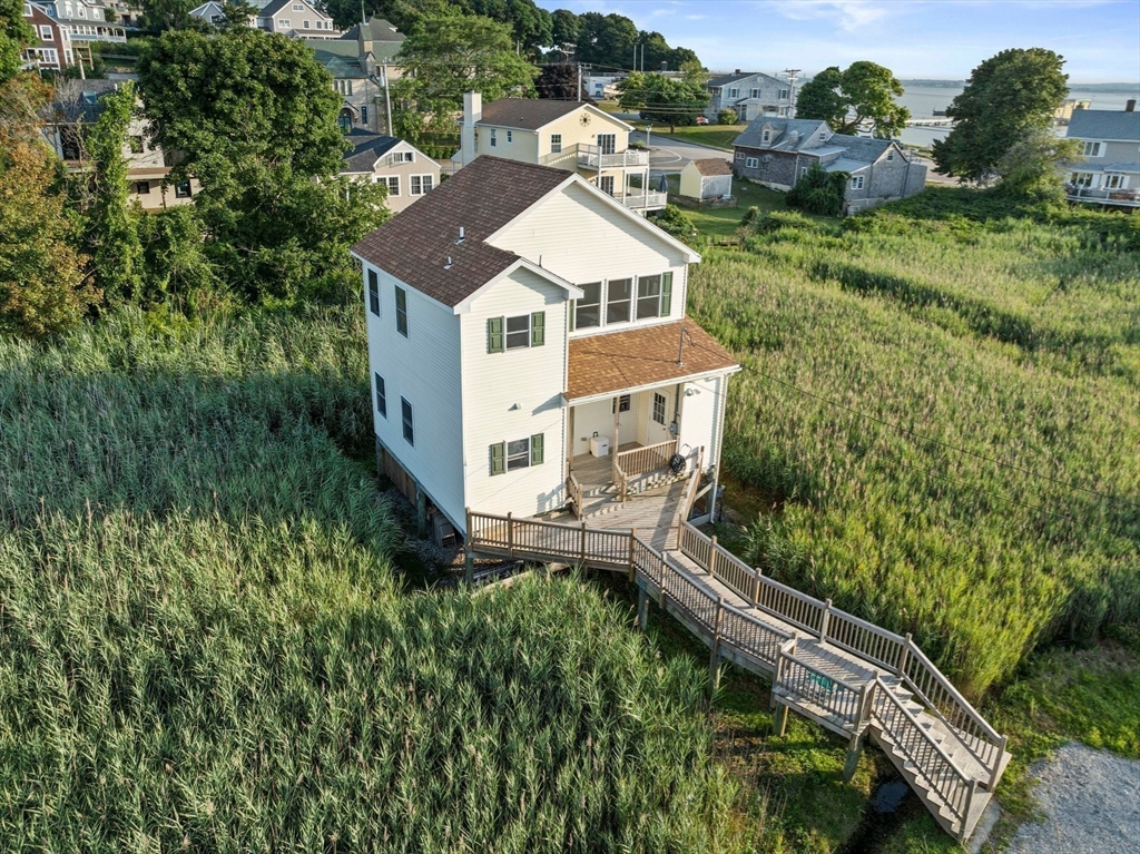 18 Bayview St, For Sale in Hull Zoocasa