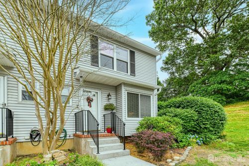293-16 Jeanette Ct, Jamesburg, NJ, 08831-2526 | Card Image