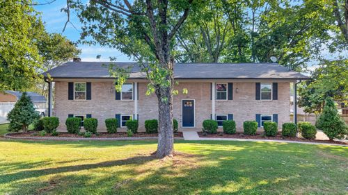 496 Phyllis Cir, Talbott, TN, 37877-8544 | Card Image