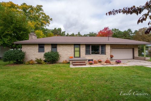 1374 Wagner Avenue, Muskegon Charter Township, MI, 49445 | Card Image