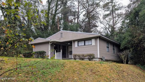 1957 Kitchens Rd, Macon, GA, 31211-2018 | Card Image
