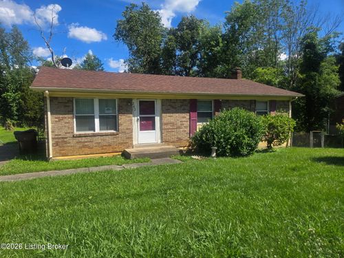262 Indiana Trl, Radcliff, KY, 40160-1245 | Card Image