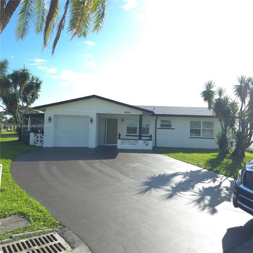 4404 Nw 46th Way, Tamarac, FL, 33319-3663 | Card Image