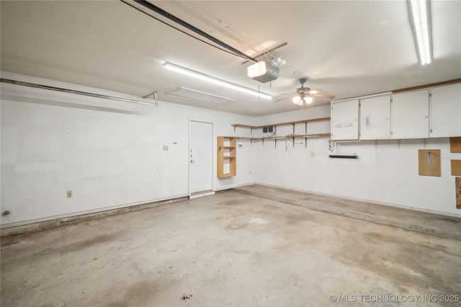 2922 S Main St, House other with 3 bedrooms, 2 bathrooms and null parking in Sapulpa OK | Image 22