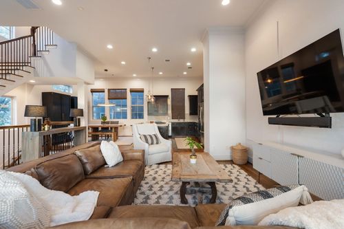 3911 Mcduffie St, Houston, TX, 77098-2509 | Card Image