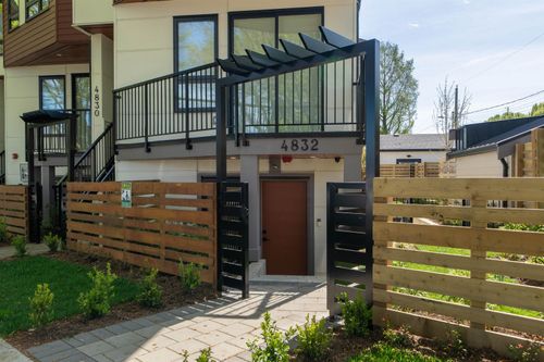 4832 Duchess Street, Vancouver, BC, V5R3L6 | Card Image