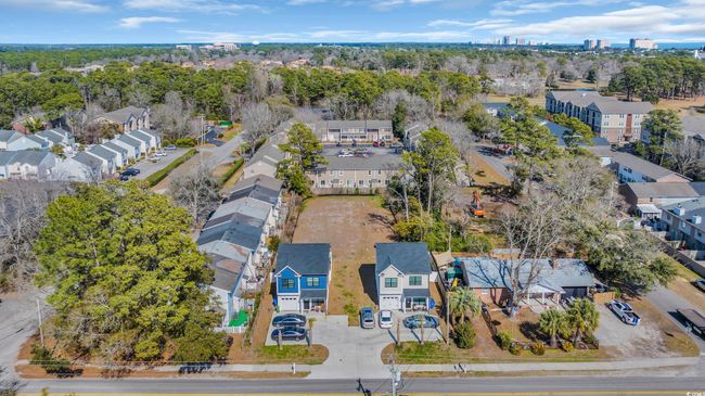 Bird's eye view with a residential view | Image 17