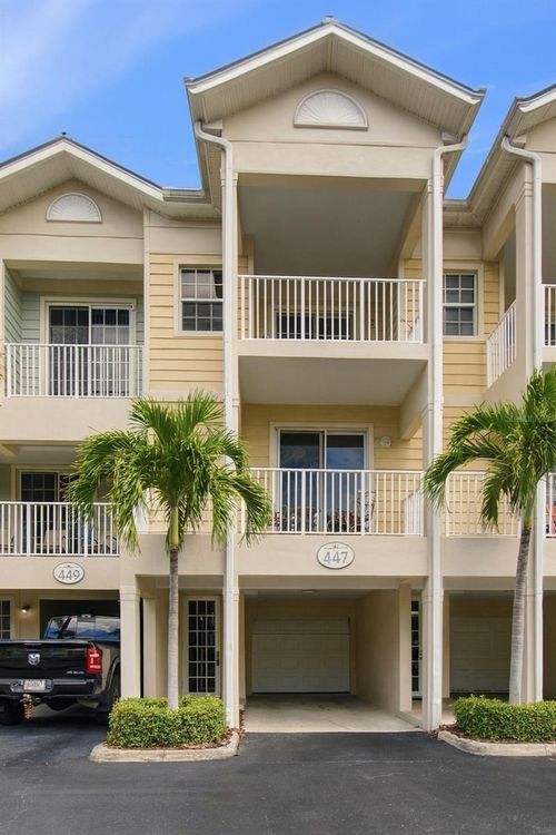 447 Bahia Beach Blvd, RUSKIN, FL, 33570-3053 | Card Image