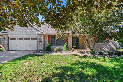8127 Robinbrook St, Richland, MI, 49083-9363 | Card Image