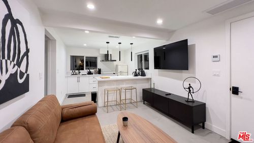 414-414 Buena Vista Drive, Ojai, CA, 93023 | Card Image